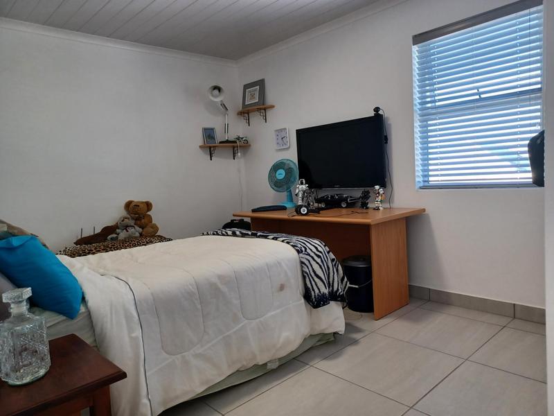 4 Bedroom Property for Sale in Dwarskersbos Western Cape